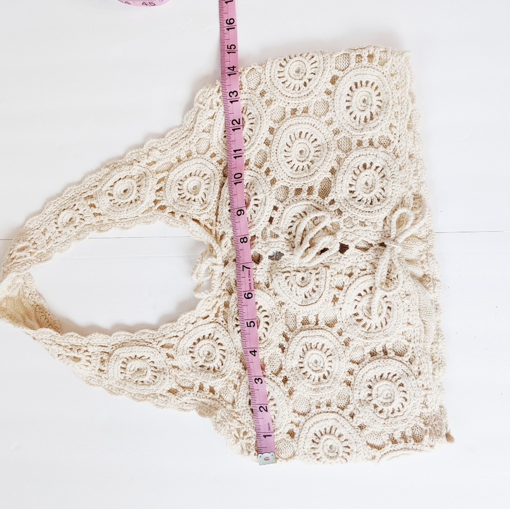 Vintage 90s Moda Boho Crochet Crop Halter Top - Picture 8 of 9